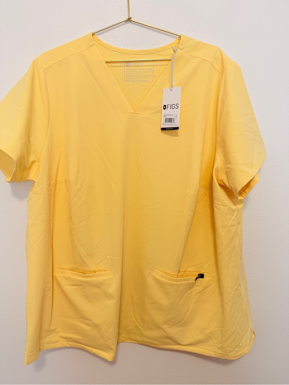 FIGS Casma V-Neck Scrub Top in Butter Yellow